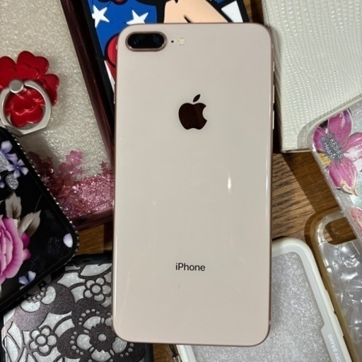 iPhone8plus   可愛いケース21個付き