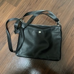 ショルダーバッグの画像