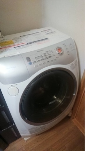 TOSHIBA  ドラム式洗濯機　TW-Z8100R