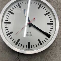 ☆中古￥1,500！BRUNO　アルミフレームウォールクロック　...