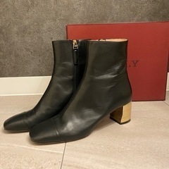 BALLY バリー エンメ ショートブーツ ブーティの画像