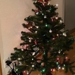 【譲ります】クリスマスツリー🎄※電飾付き！
