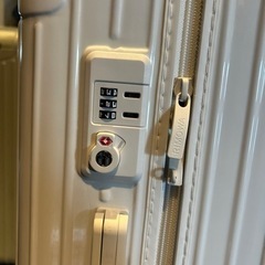 RIMOWAキャリーケースの画像