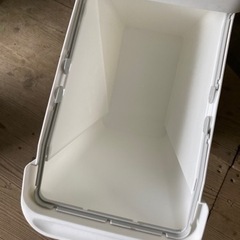 2段ゴミ箱（商談中）の画像