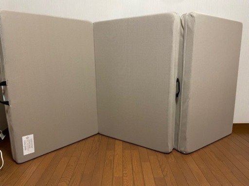 マニフレックス　シングル　ベージュ　三つ折り