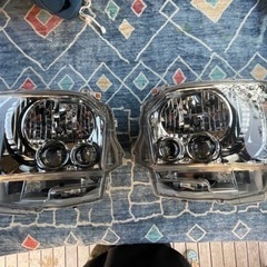 トヨタ ハイエース200系 7型 ダークプライム2 純正ヘッドライト 新車外し品