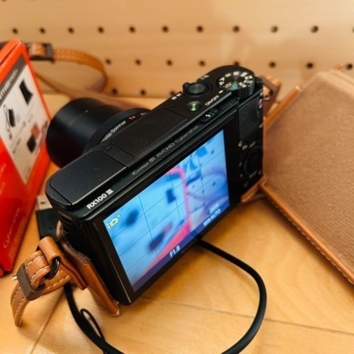 【美品　専用ケース付き】Sony rx100M3