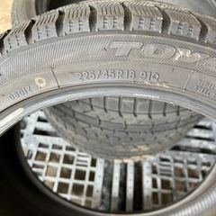  TOYO TIRES / スタッドレス / OBSERVE GARIT GIZ / 225/45R18の画像