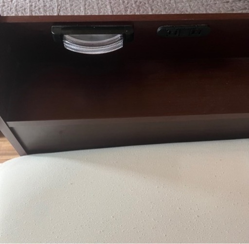 IKEA クイーンサイズベッド　マットレス&ベース