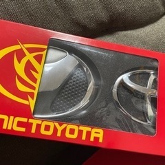 トヨタ　エンブレム