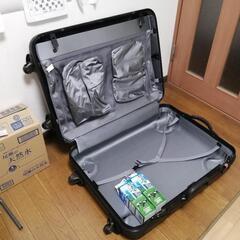 キャリーケース（大型旅行カバン）お渡し人決まりましたの画像