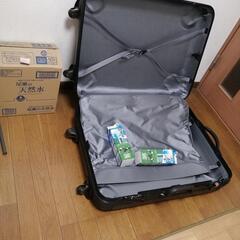 キャリーケース（大型旅行カバン）お渡し人決まりましたの画像
