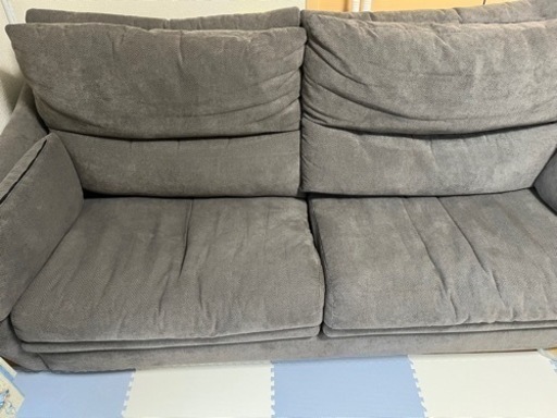 (値下げ！)ニトリの3人用布張りソファ