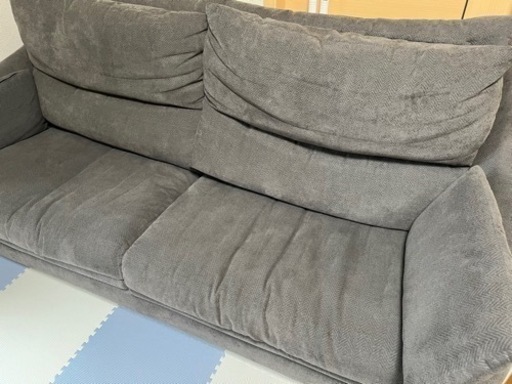 (値下げ！)ニトリの3人用布張りソファ