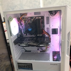 新品ケース、新品SSD 光るPCの画像