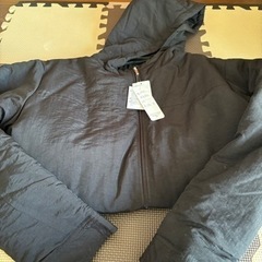 アウター  フード付き   ファスナージャンパーの画像