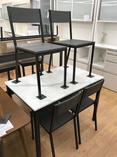 ★ジモティ割あり★  ダイニングセット4人用 ホワイト/ブラック H76×W110×D70 クリーニング済み KJ4406