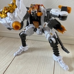 キングオージャー タランチュラナイト