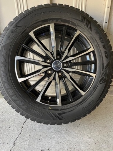 スタッドレスタイヤ　80ハリアー