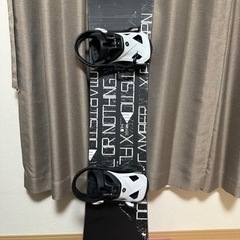 定価8-9万 スノボ 板 ボード 011 artisic x fly spinの画像