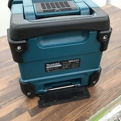 #B-83【ご来店頂ける方限定】MAKITAの充電式スピーカーですの画像