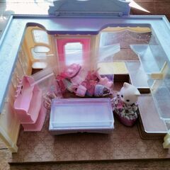 【商談中】シルバニア　ブティック　小物・ネコさん付きの画像