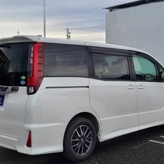 落ち着いたミニバン！トヨタ　ノア【自社ローンのオトロン】の画像