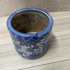 伊万里 有田焼 染付け火鉢 古民具 ディスプレイ 金魚鉢の画像