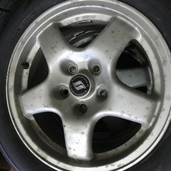 R32スカイライン タイプM 純正ホイールの画像