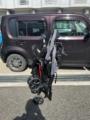 二人乗りベビーカー　ベビートレンド　シットアンドスタンド