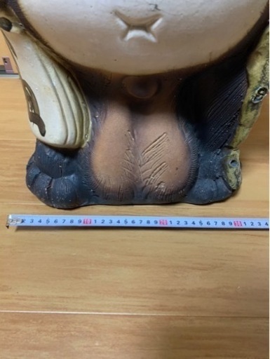 【中古品】信楽焼 タヌキ 置物 商売繁盛 千客万来 縁起物 陶器 焼き物 狸 たぬき オブジェ 