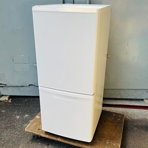 Panasonic パナソニック ノンフロン冷凍冷蔵庫 NR-B14CWーW 2020年製 138L
