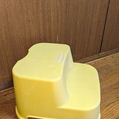 子供用スツール、踏み台　洗面台、トイレトレーニングに