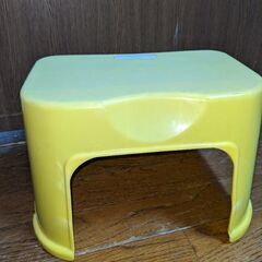 子供用スツール、踏み台　洗面台、トイレトレーニングにの画像