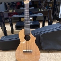 【最終値下げ！！】Ali'i ACE400 ウクレレ