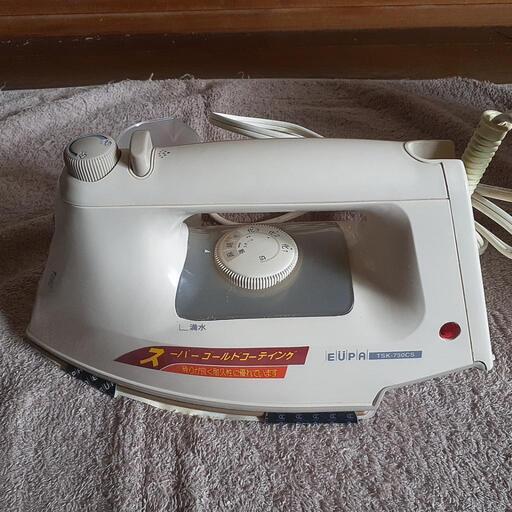スチームアイロン新品❗美品