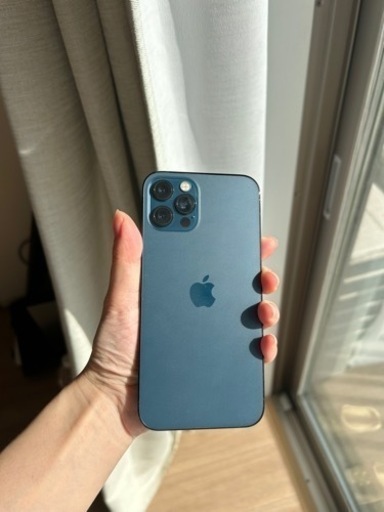 iPhone12pro，256G，SIMフリー、SIMカード2枚対応機種、53000円