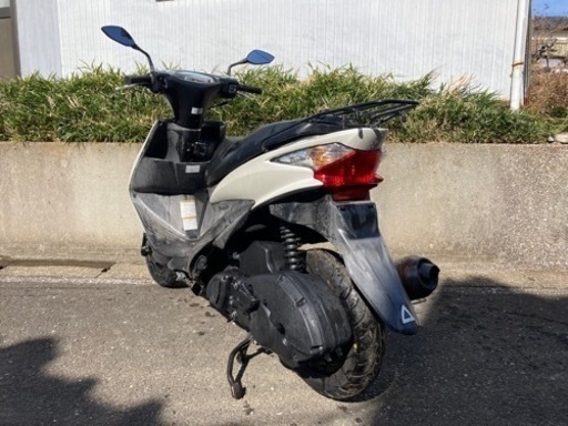 軽整備済み‼️ アドレスv125S 白　現車確認可能　配送可能