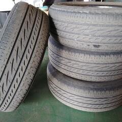 195/60R16中古タイヤ4本　2017年製残り溝3.5～4ミリ