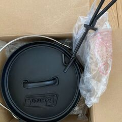 値下げしました！　キャンプ用品、コールマンダッチオーブンセットの画像