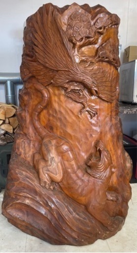 木製飾り物高さ128cm幅80cm