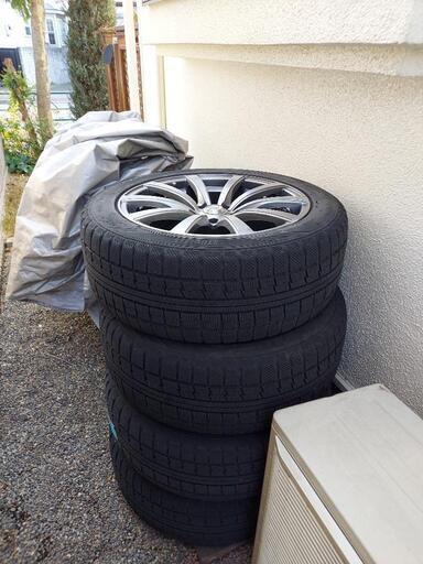 ヴェルファイア2016　スタッドレスタイヤ