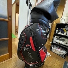 コロ付きゴルフバッグ