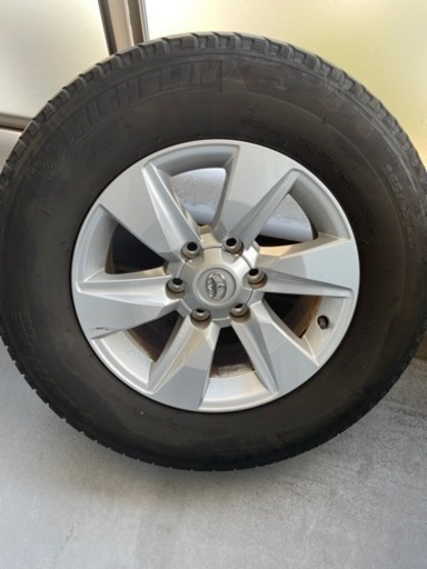 ランドクルーザープラド150 後期　純正タイヤ