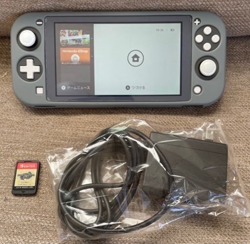 【お取引完了】NintendoSwitchLite＋モンハンライズ＋備品付き