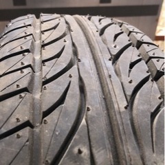 タイヤ　中古　185/70R14 88S ダンロップ　溝 7.5〜8mmの画像