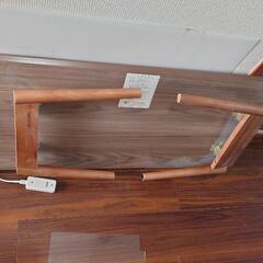 折りたたみ式テーブル