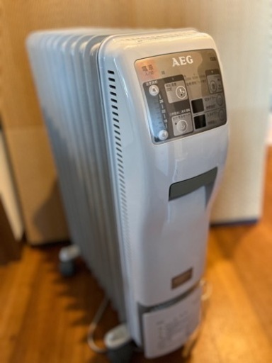 お値下Electrolux エレクトロラックス　日本製　AEGオイルヒーター美品