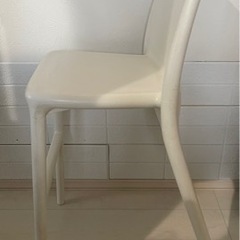 IKEAで購入したキッズチェアです。の画像