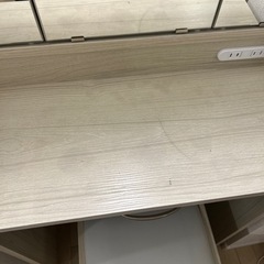 【無料】ドレッサーの画像